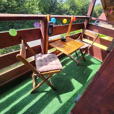 Adret1 Apartment Паси Екстериор снимка